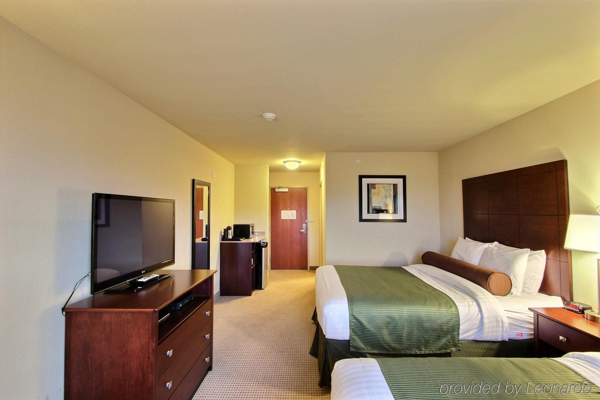 Boarders Inn & Suites By Cobblestone Hotels - ออชคอช ภายนอก รูปภาพ