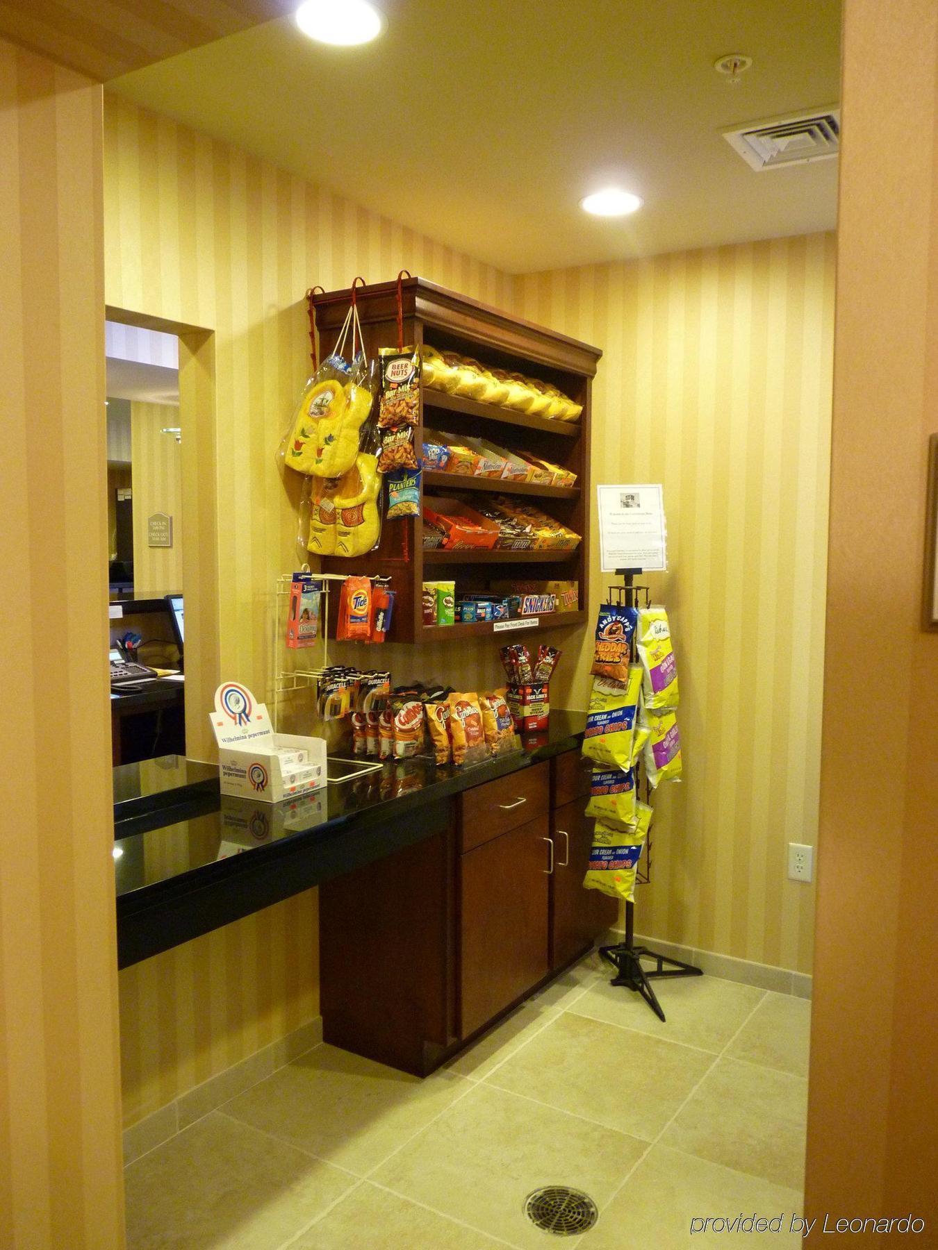 Boarders Inn & Suites By Cobblestone Hotels - ออชคอช ภายนอก รูปภาพ