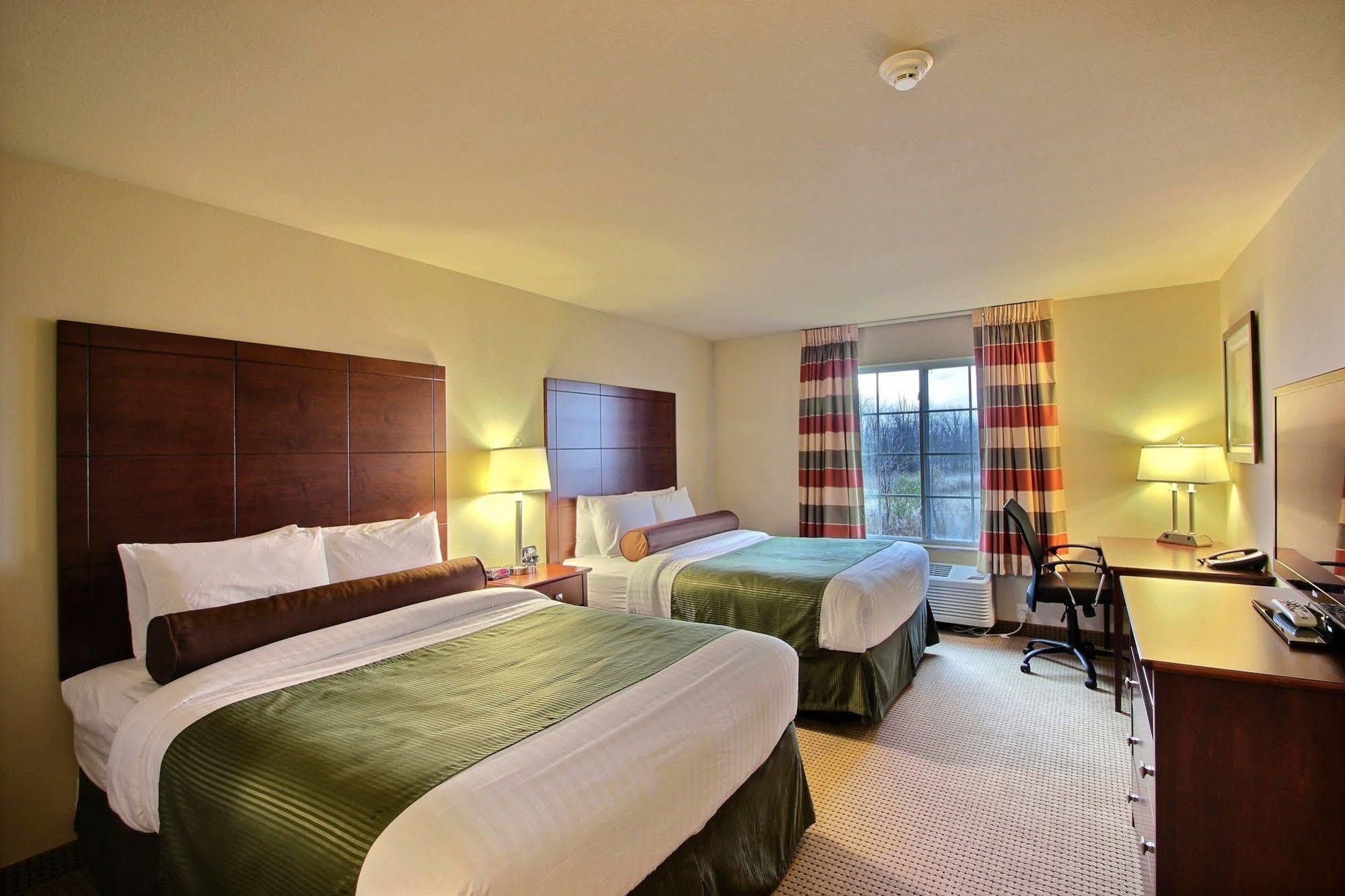 Boarders Inn & Suites By Cobblestone Hotels - ออชคอช ภายนอก รูปภาพ